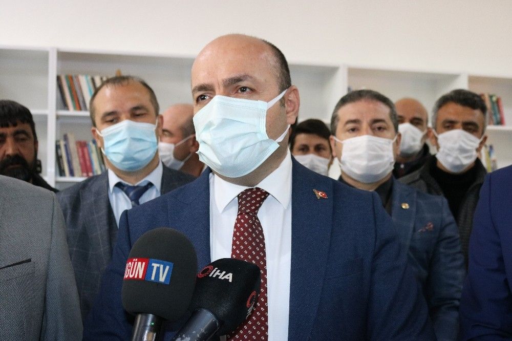 Diyarbakır'da Fırat Yılmaz Çakıroğlu adına kütüphane açıldı