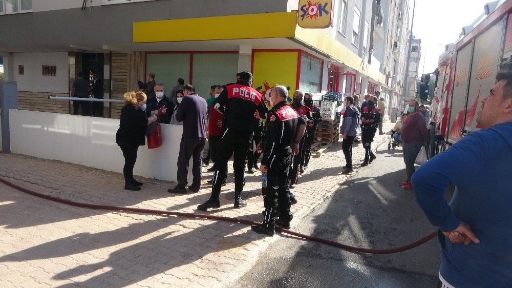 Genç kadın ev yangınında feci şekilde can verdi