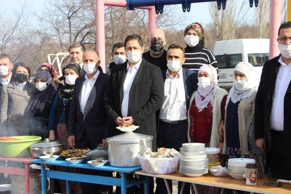 Gençlere köyü cazip hale getirecek projeler üretilecek