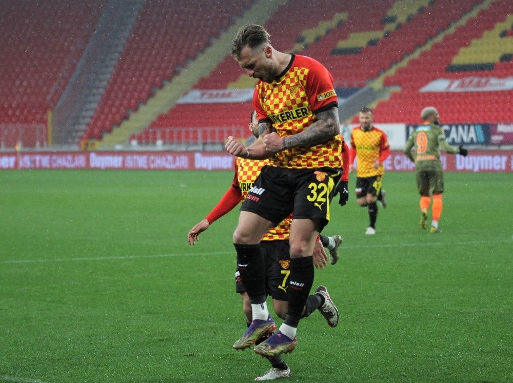 Göztepe 4 maç sonra nefes aldı