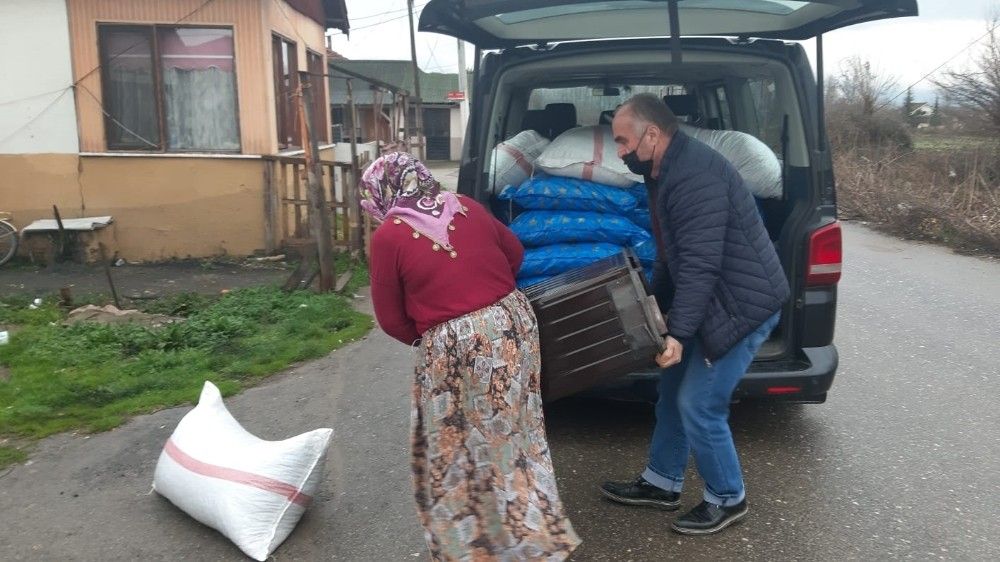 İhtiyacı olanların yüzlerini güldürdüler