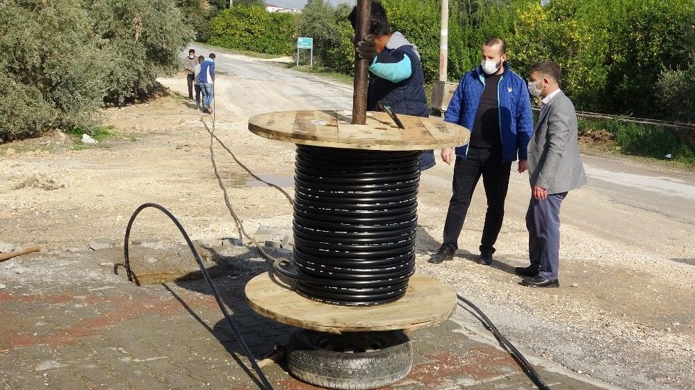 İnternet kablolarını çalıp çocukları eğitimden mahrum etmişlerdi, SERBESTLER!