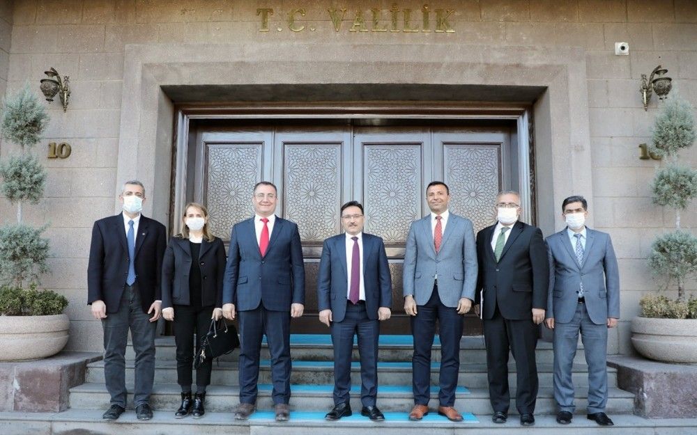 İzmir-Afyon kalkınma bağı