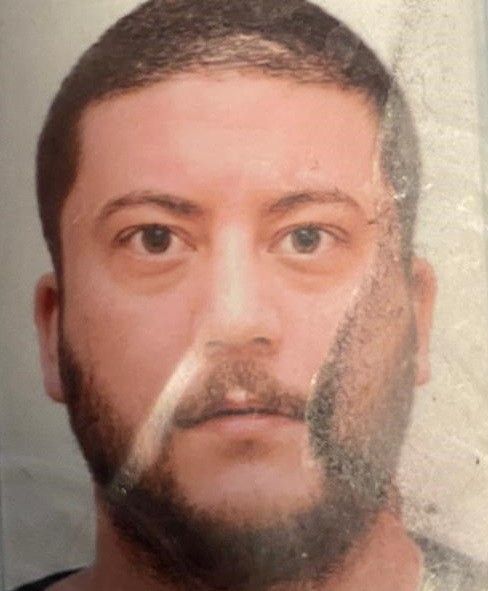 İzmir'de 7'nci kattan düşen kişi hayatını kaybetti