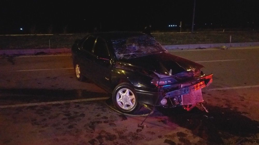 İzmir'de trafik kazası: 4 yaralı