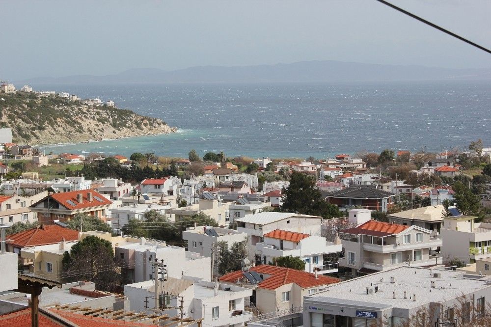 İzmir'deki deprem fırtınası sürüyor