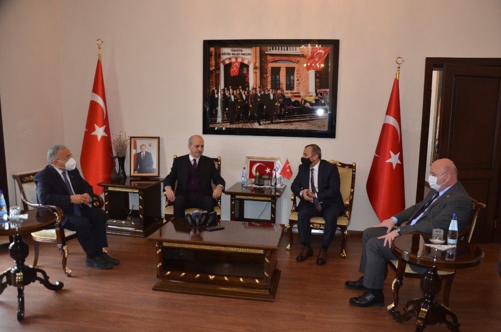 Kurtulmuş: "Türkiye ileriye gittikçe ayağına çelme takmak isteyenler var"