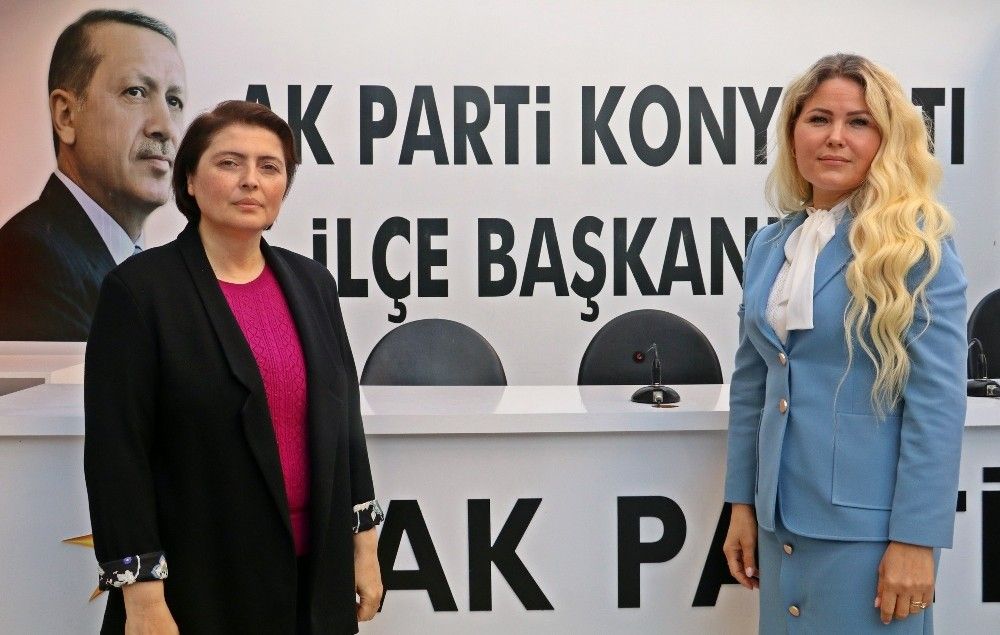 Rus gelin, AK Parti'de Halkla İlişkiler Başkanı oldu