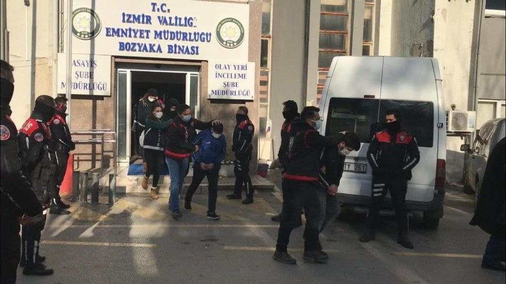 Şehit, gazi ve çocukları adına dolandırdılar