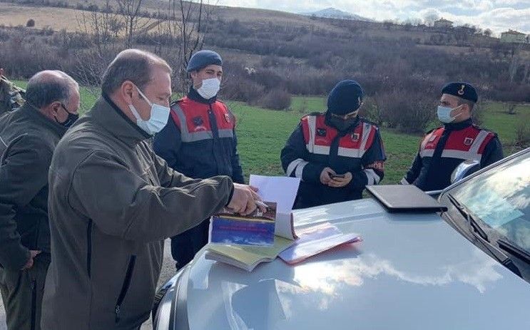 Sokağa çıkma kısıtlamasında hem ihlal, hem usulsüz av!