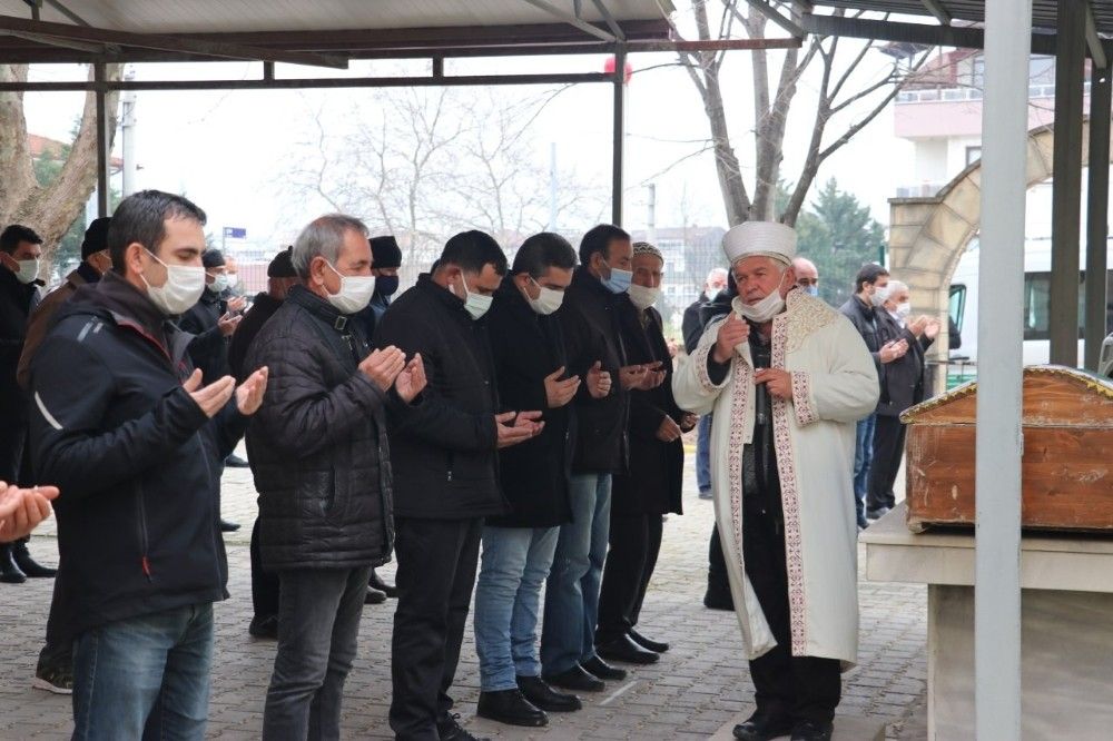 15 yaşında kalbine yenik düştü