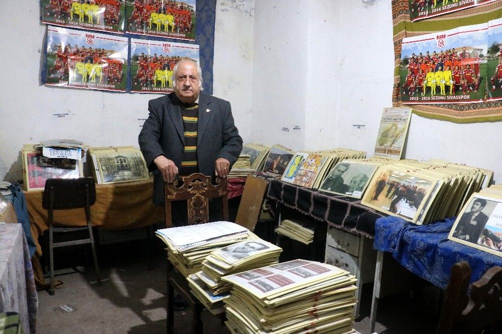 Aşık Veysel'in ölmeden 12 saat önceki fotoğrafı