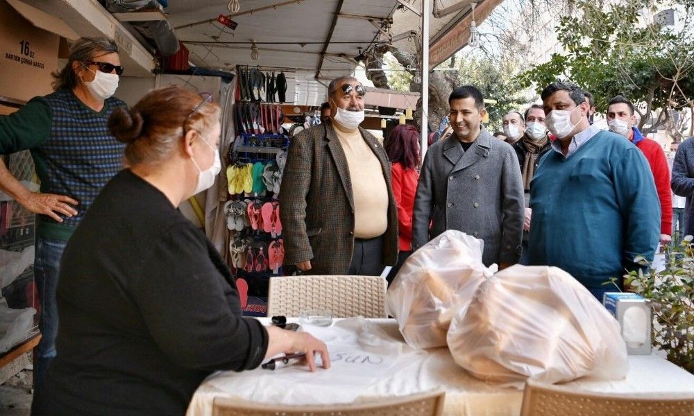 Başkan Günel, Güzelçamlı esnafı ve vatandaşlar ile bir araya geldi