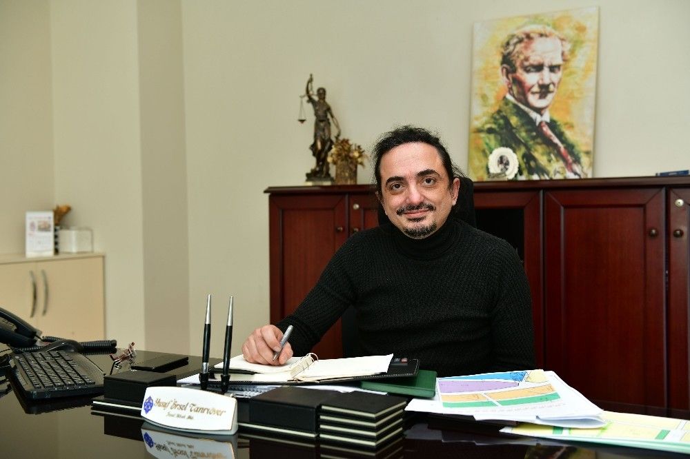 Çiğli'de başkan yardımcılığı görevine iki yeni isim