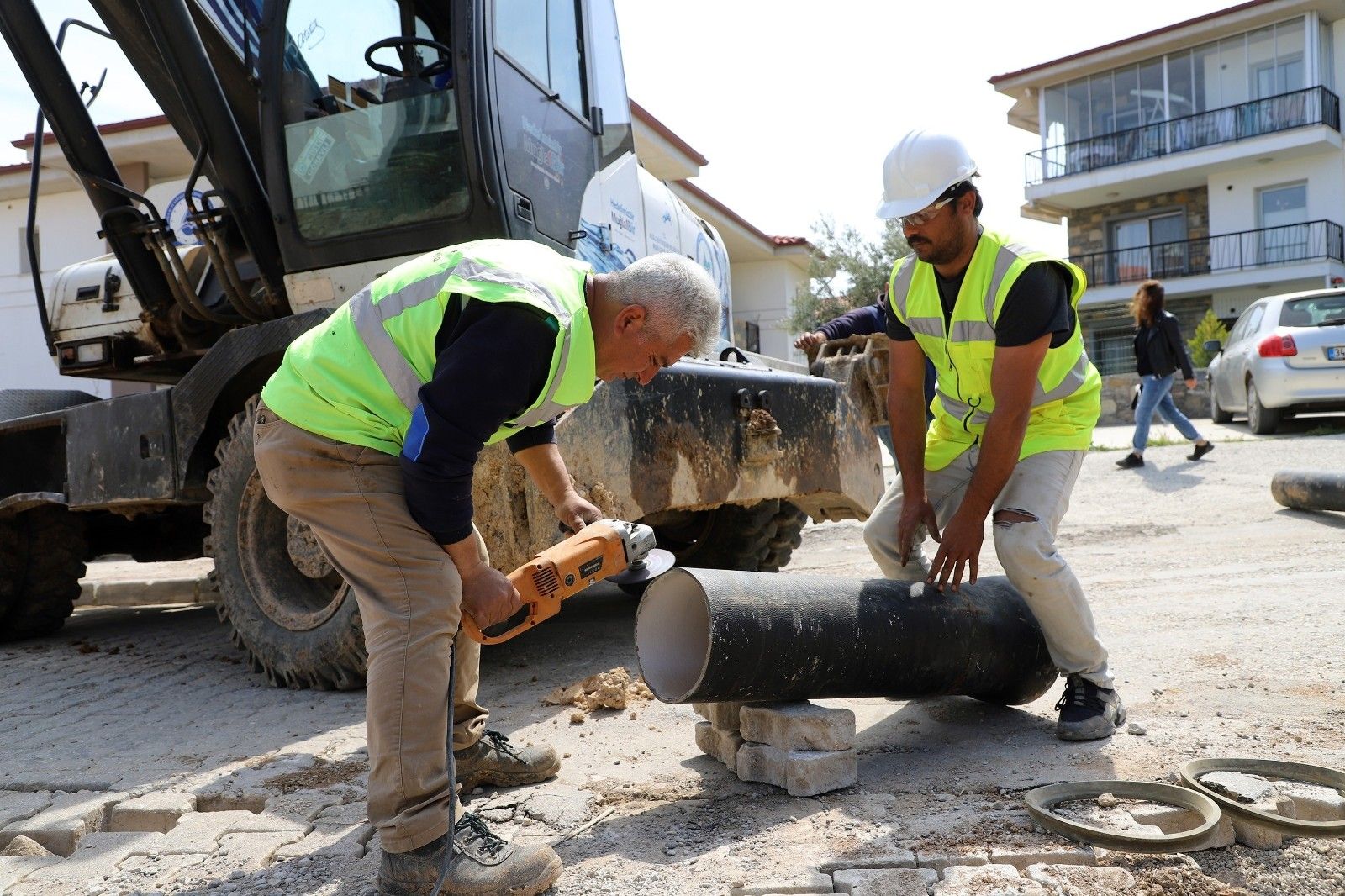 Datça Yeni Çeşme'de içme suyu hatları yenilendi