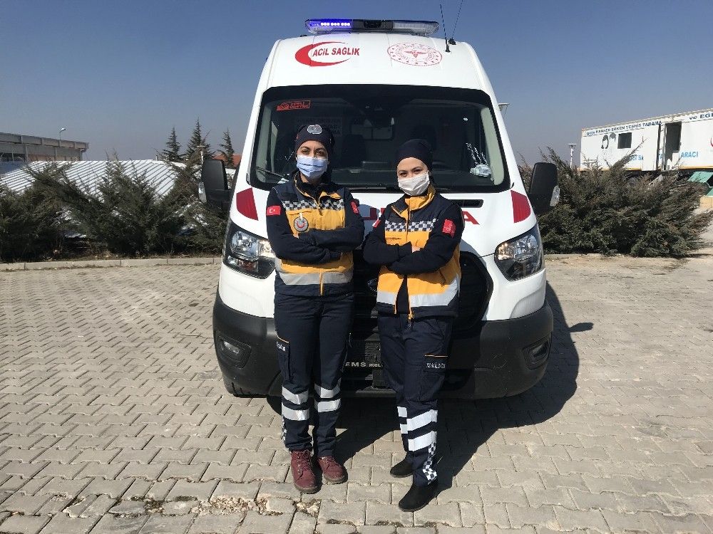 Hayat kurtaran kadınlar bir arada