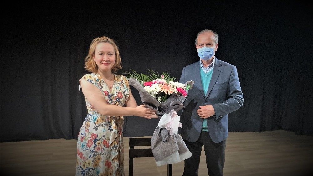 Kadın Oyunları Festivali'ne "Evin Kokusu" sindi