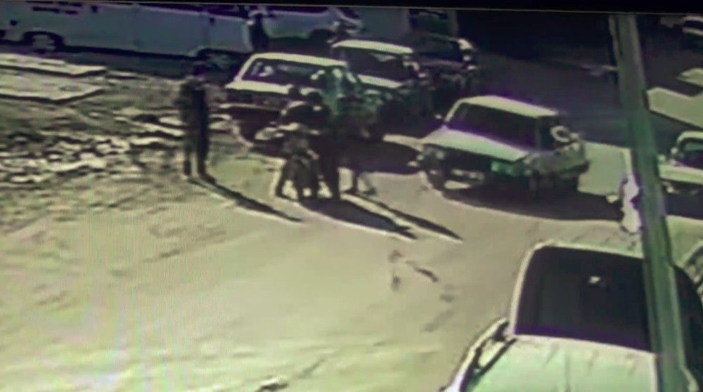 Tamirci çırağı, drift atarken kalabalığa daldı: 3 yaralı