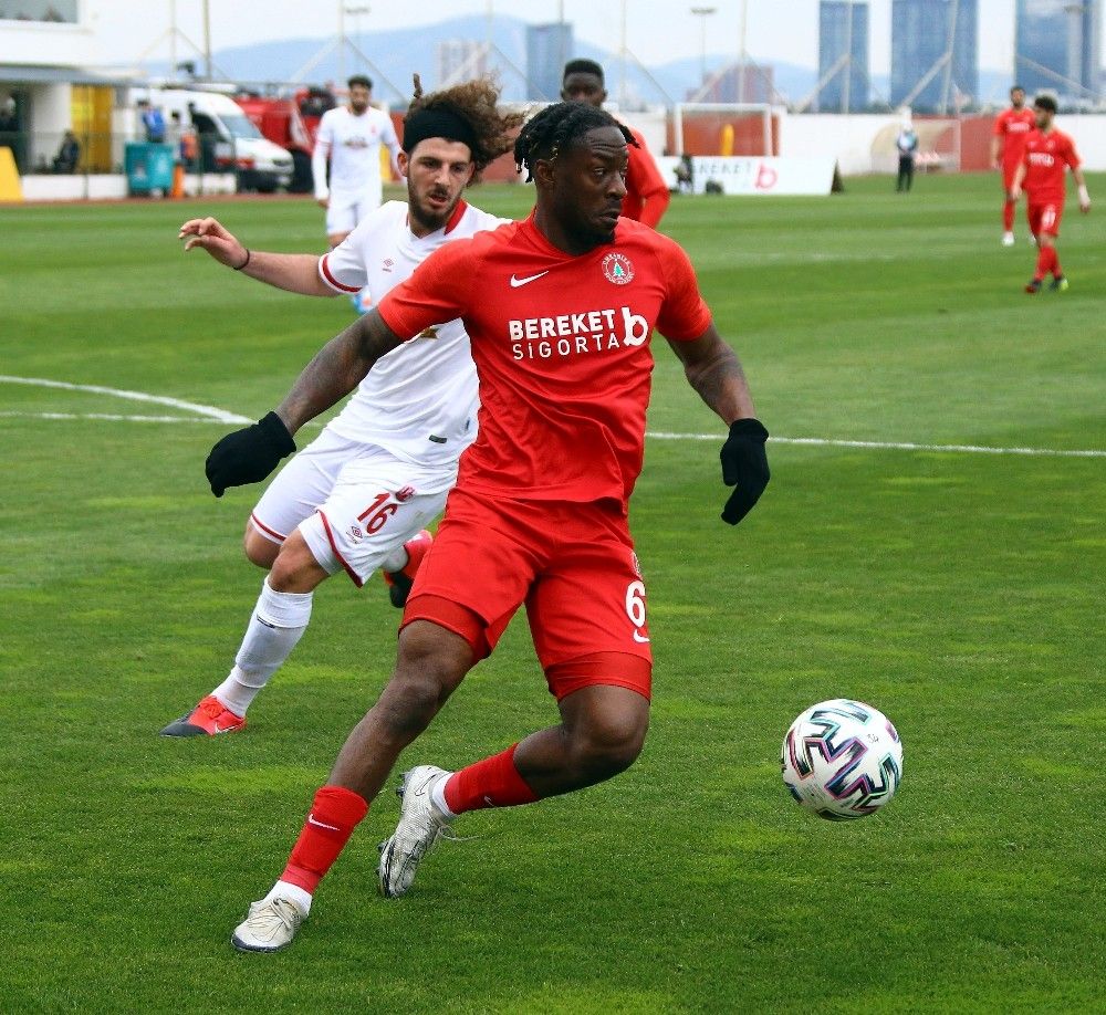 Ümraniyespor: 1 - Balıkesirspor: 2