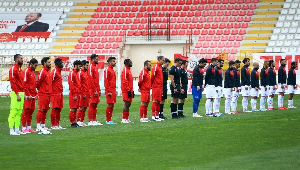 Ümraniyespor: 1 - Balıkesirspor: 2