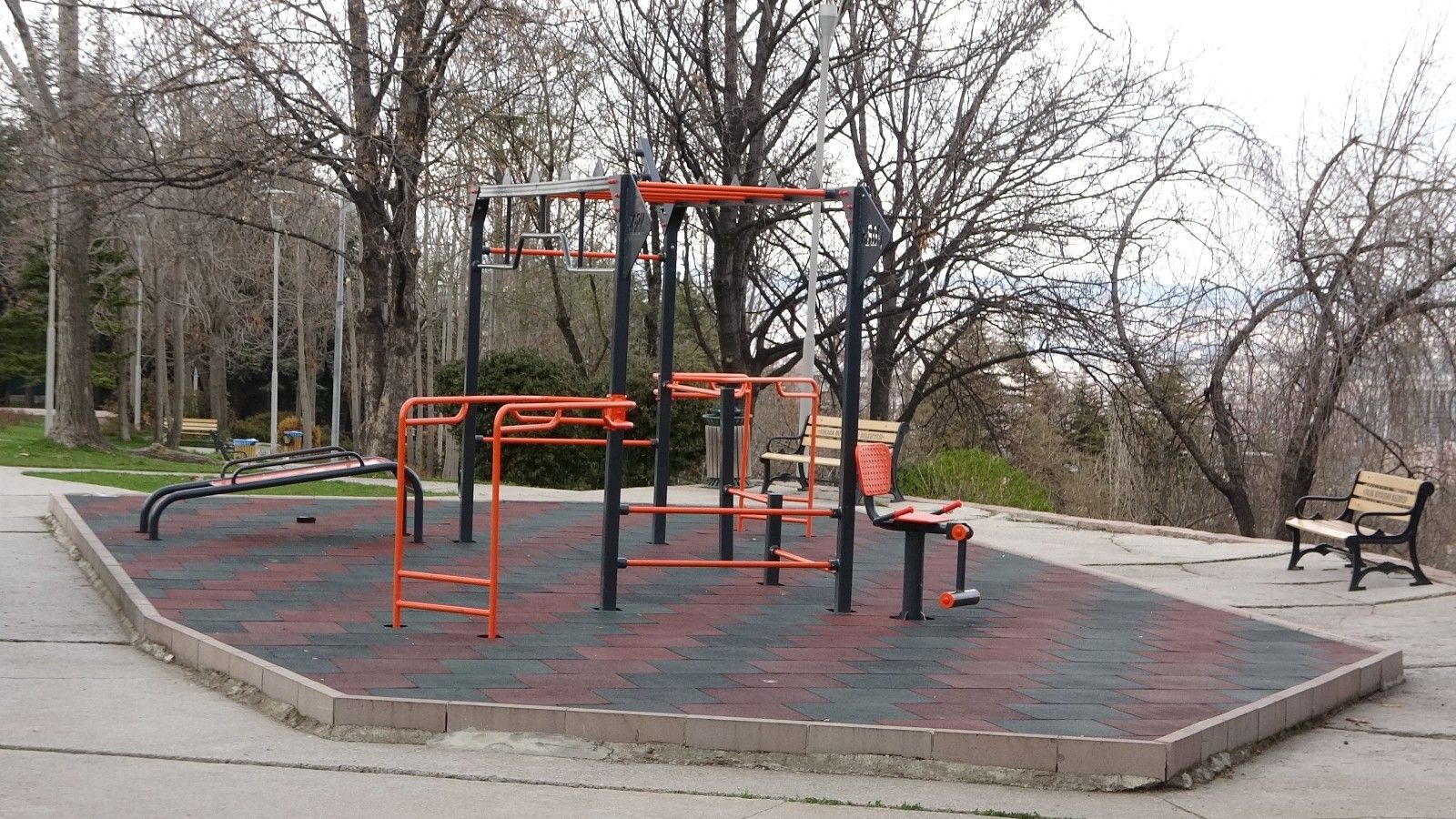 Başkentte sokaklar sessizliğe teslim