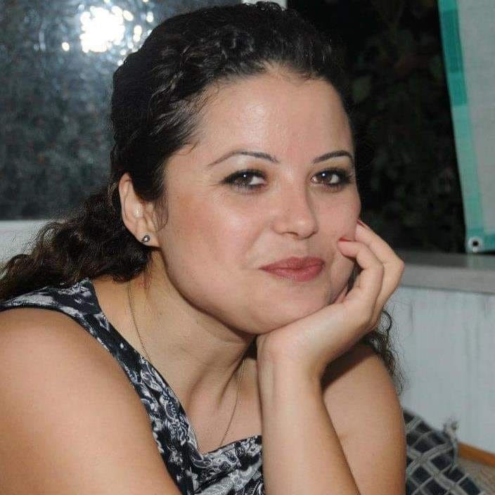 Fatma öğretmen kalbine yenik düştü
