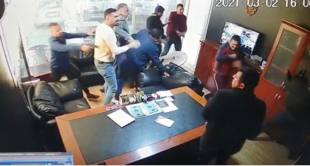 Galerideki kanlı saldırı kamerada