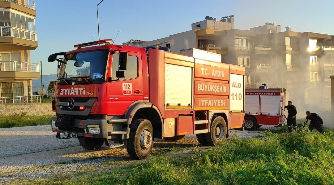 İlk itfaiye aracı arızalı çıktı,  gelen ikinci aracın suyu bitti