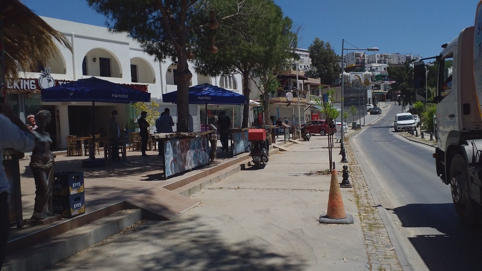 Bodrum'da silahlı saldırı; 2 yaralı