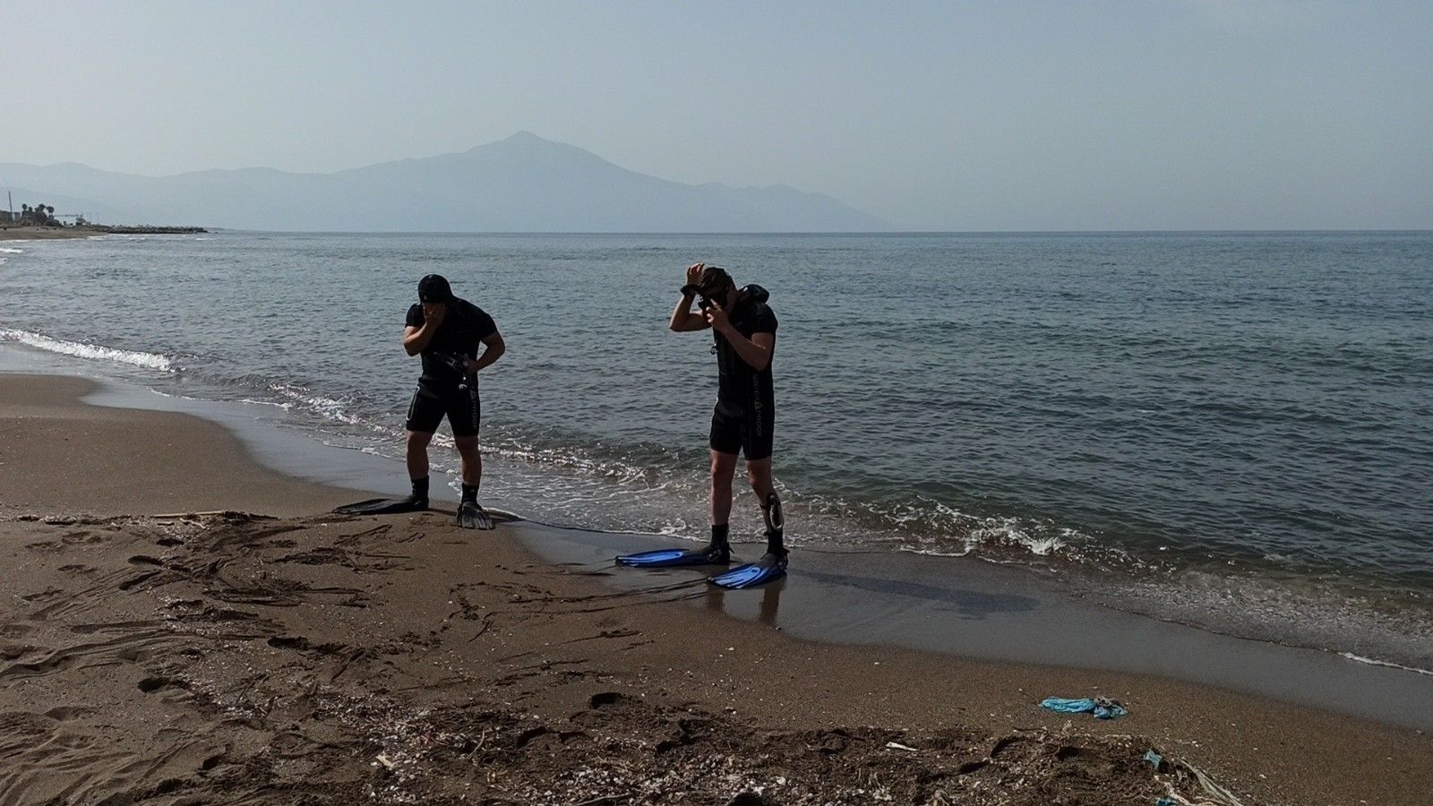 Denizde boğuldu sanıldı, balık avlarken bulundu