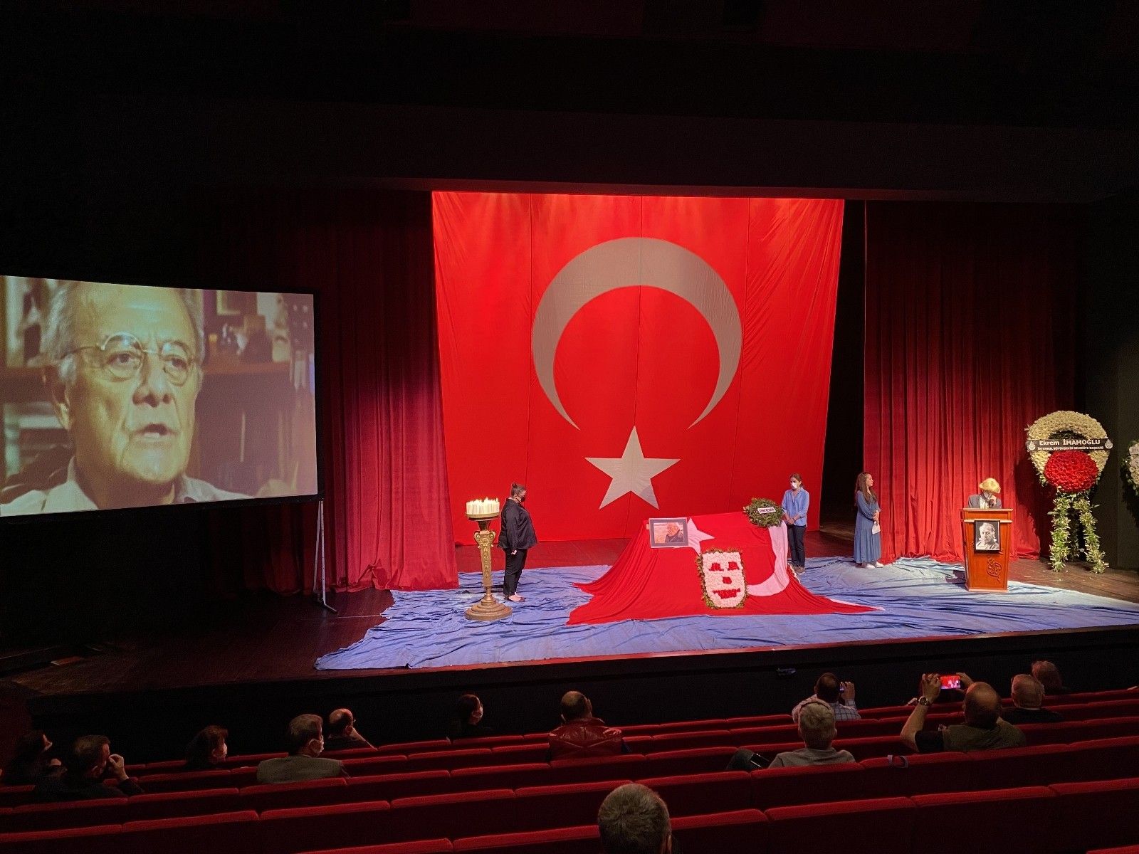 Gülmeyen sanatçı Erol Keskin hayatını kaybetti