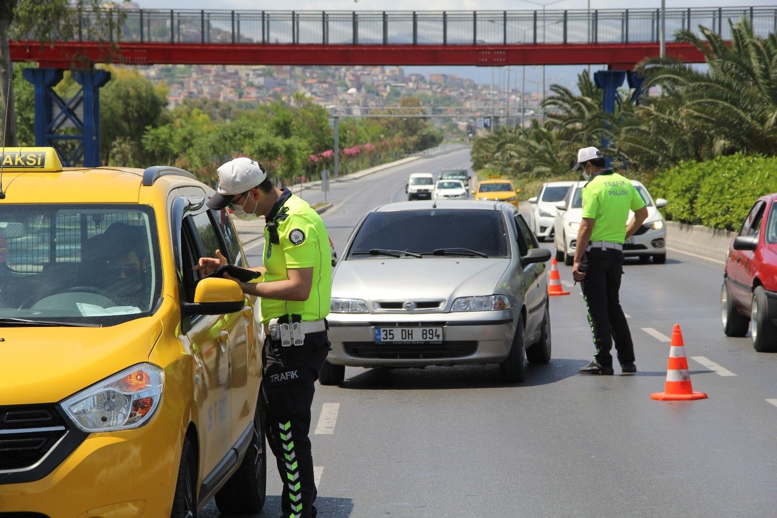İzmir'de son gün denetimleri