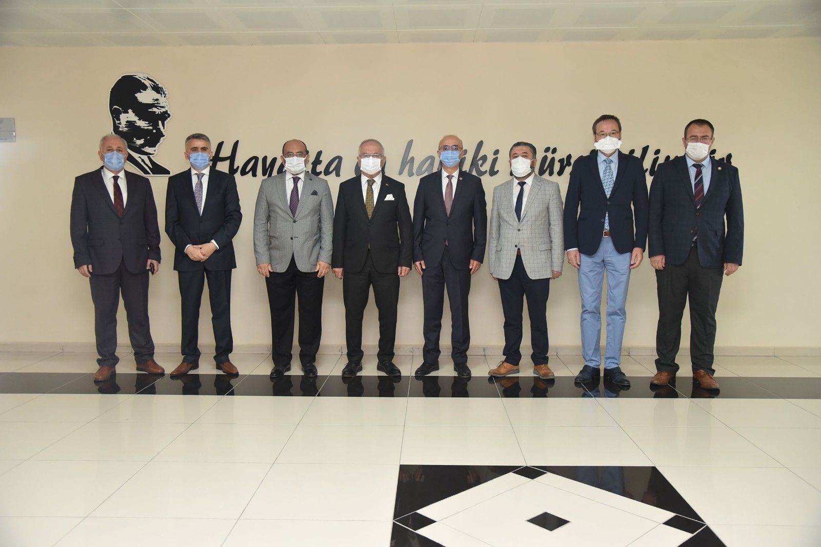 KMÜ'de "Dünya Dili Türkçe' konferansı