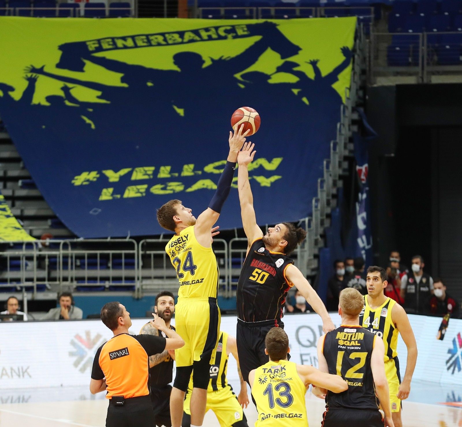 Pota derbisini Fenerbahçe farklı kazandı