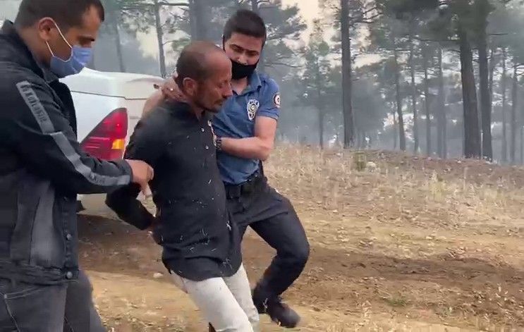 Pozantı'da ormanı yakan şahıs suçüstü yakalandı
