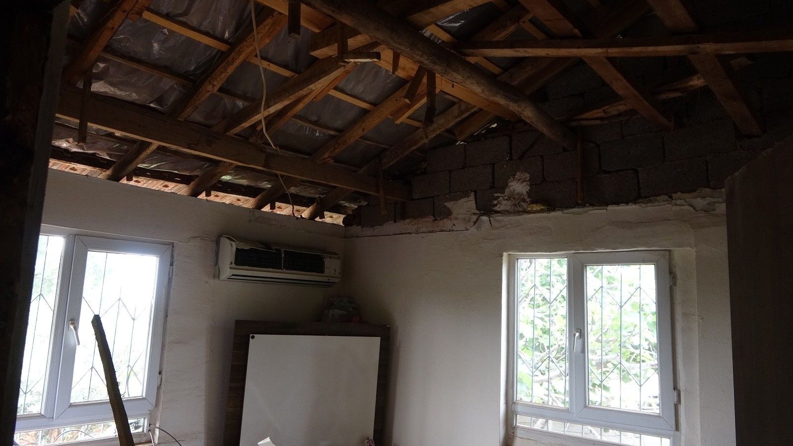 Sabah namazı için kalkan anne olası faciayı önledi
