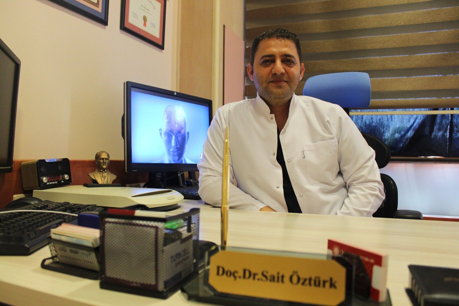 11 yaşındaki çocuğa, uyanıkken beyin pili takıldı