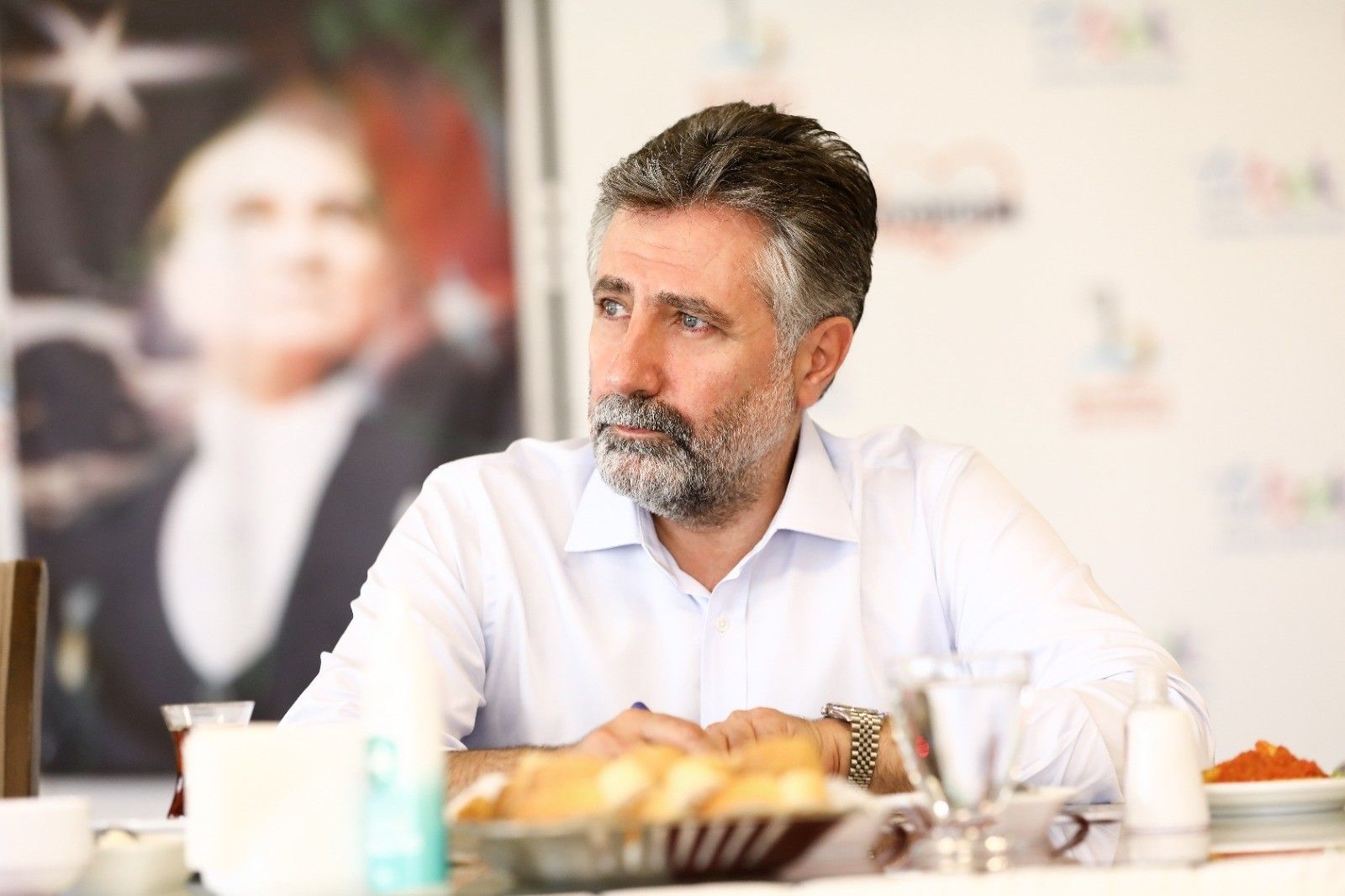 Başkan Sandal, muhtarlarla buluştu