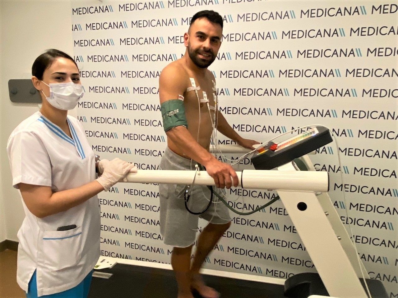 Göztepe'de sağlık kontrolleri başladı