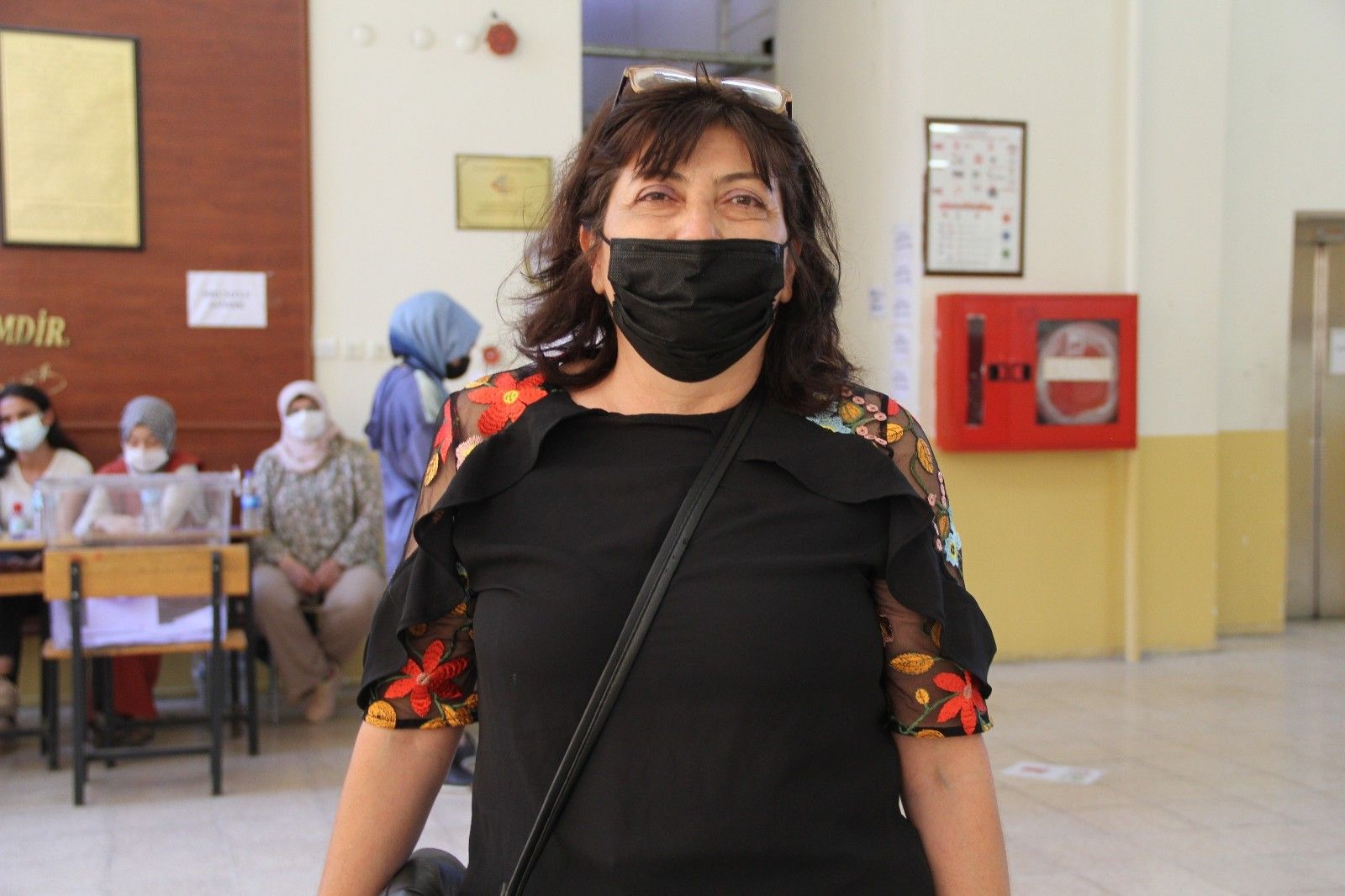 İzmir'de 23 mahallede seçim yapılıyor