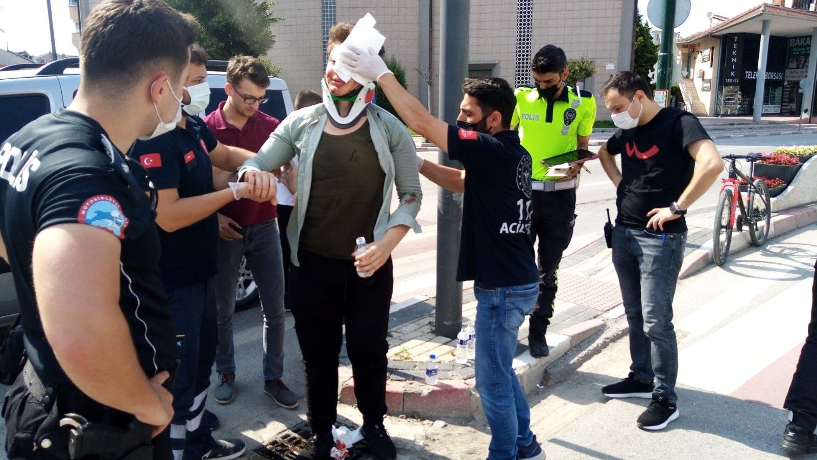 Kaykaycı genç kanlar içinde kaldı