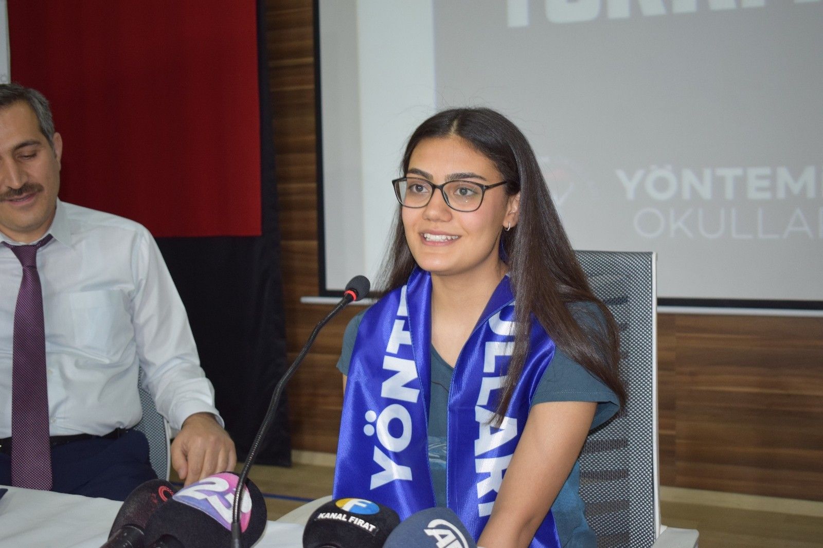 LGS birincisi Sare: "Başarımı çok çalışmaya borçluyum"