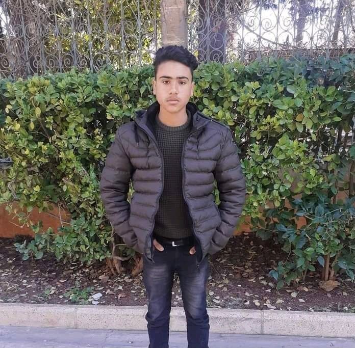 Üzerine yıldırım düşen 2 gençten biri hayatını kaybetti