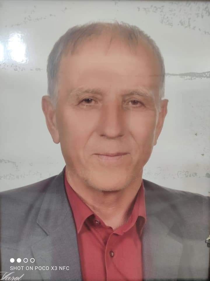 Eski ilçe başkanı direksiyon başında kalp krizi geçirdi