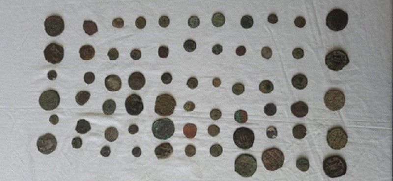 Tarihi eser niteliğindeki sikkeleri satmaya kalktı
