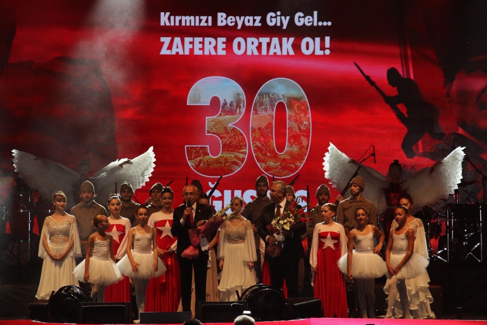 Başkent'te 'Kırmızı-Beyaz' haykırış