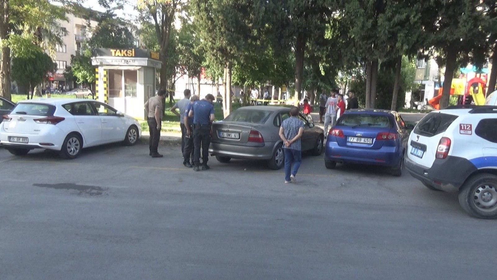 Buca'da kurşun yağmuru