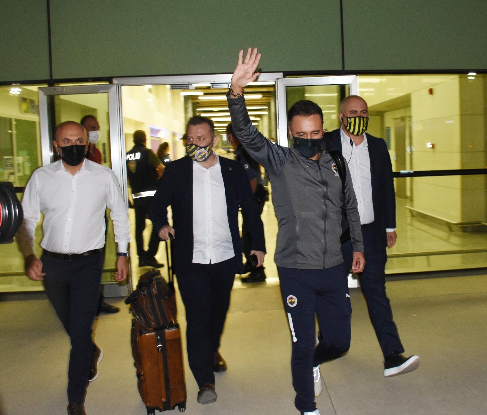 Fenerbahçe, İzmir'e geldi