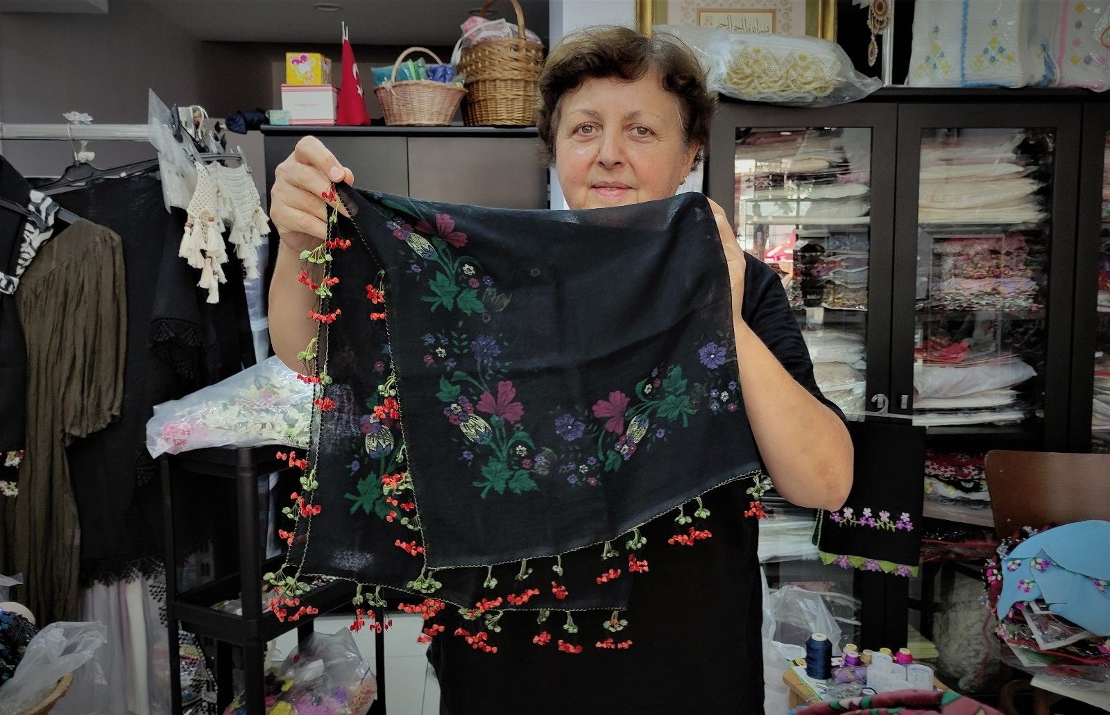 Gelenek yaşasın diye oya avcılığı yapıyor