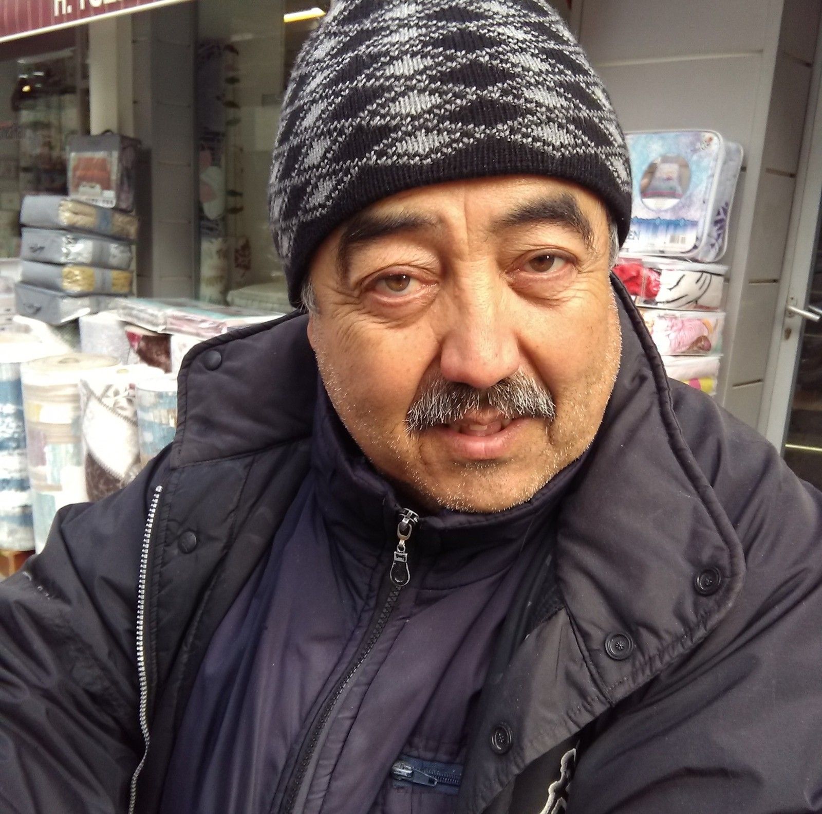 Simitçiyi ecel yolda yakaladı